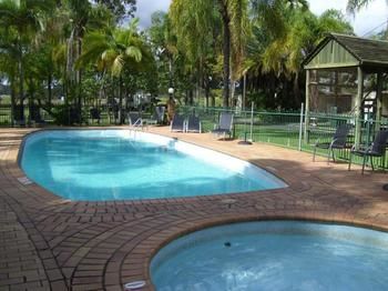 Glenwood Tourist Park & Motel - Hervey Bay Accommodation 1