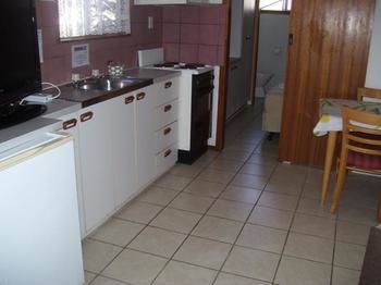 Glenwood Tourist Park & Motel - Hervey Bay Accommodation 4