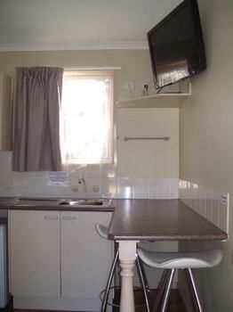 Glenwood Tourist Park & Motel - Hervey Bay Accommodation 10
