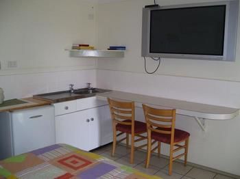 Glenwood Tourist Park & Motel - Hervey Bay Accommodation 12