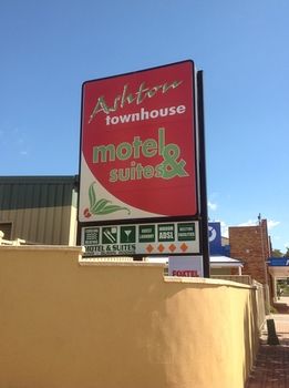Ashton Townhouse Motel And Suites - Hervey Bay Accommodation 2
