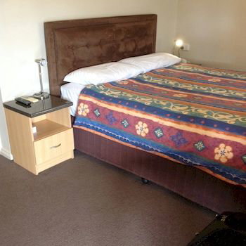 Ashton Townhouse Motel And Suites - Hervey Bay Accommodation 14