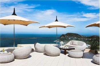 Jonahs Restaurant & Accommodation, Whale Beach - Hervey Bay Accommodation 6