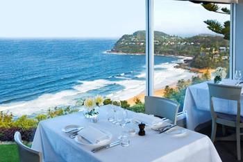 Jonahs Restaurant & Accommodation, Whale Beach - Hervey Bay Accommodation 7