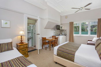 Boronia Lodge Burwood - Hervey Bay Accommodation 2