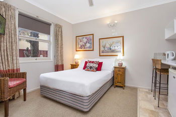 Boronia Lodge Burwood - Hervey Bay Accommodation 7