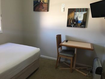 Boronia Lodge Burwood - Hervey Bay Accommodation 30