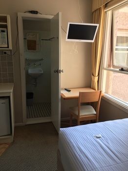 Boronia Lodge Burwood - Hervey Bay Accommodation 34