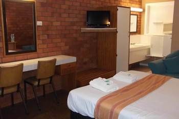 Hilldrop Motor Inn - Hervey Bay Accommodation 20