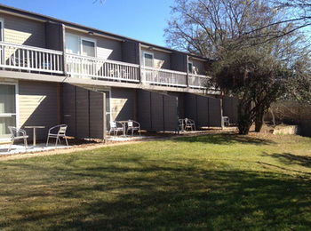 Bathurst Apartments - Hervey Bay Accommodation 14