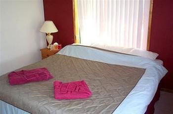Maleny Mountain Retreat - Tourism Hervey Bay 0