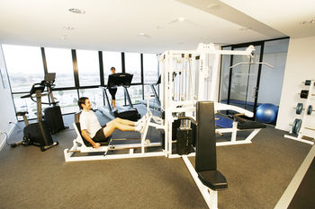 Docklands Serviced Apartments - Hervey Bay Accommodation 10