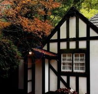 Tudor Cottages Mt Dandenong - Hervey Bay Accommodation