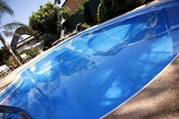 Across Country Motel And Serviced Apartments - Tourism Hervey Bay 0