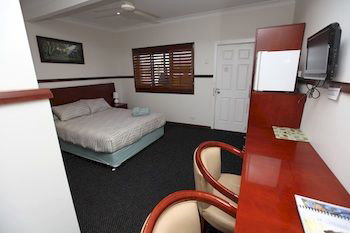 Across Country Motel And Serviced Apartments - Tourism Hervey Bay 7