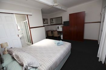 Across Country Motel And Serviced Apartments - Tourism Hervey Bay 18