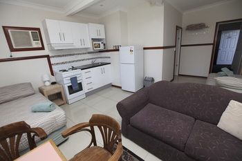 Across Country Motel And Serviced Apartments - Tourism Hervey Bay 20