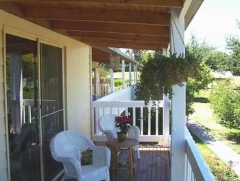 Yarraglen BnB - Hervey Bay Accommodation 7
