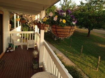 Yarraglen BnB - Hervey Bay Accommodation 17