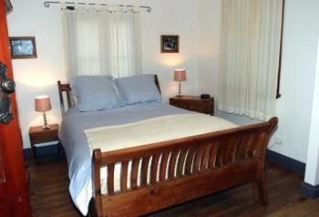 Sidney's Retreat - Hervey Bay Accommodation 2