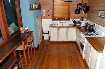 Sidney's Retreat - Hervey Bay Accommodation 10