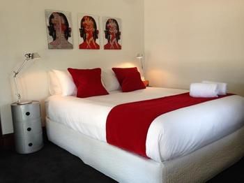 Studio@the Close Morpeth - Hervey Bay Accommodation 2