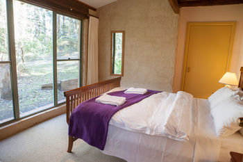 Bawley Bush Retreat And Cottages - Hervey Bay Accommodation 18