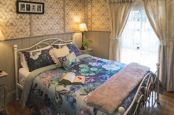 The Heart Of Emerald Bed & Breakfast - Hervey Bay Accommodation 5