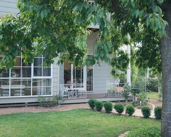 The Heart Of Emerald Bed & Breakfast - Hervey Bay Accommodation 53