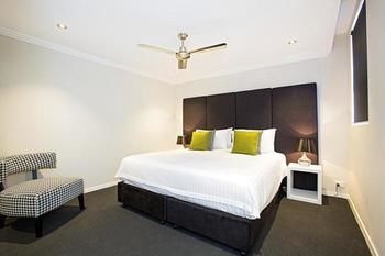 Astina Serviced Apartments - Parkside - Hervey Bay Accommodation 0