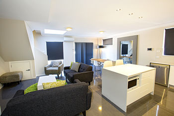 Astina Serviced Apartments - Parkside - Hervey Bay Accommodation 7