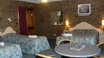 Tooleybuc Motel - Hervey Bay Accommodation 10