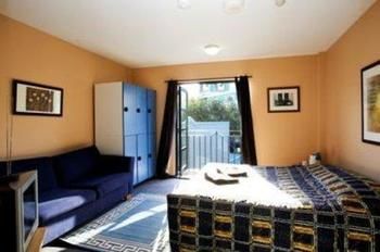 Boardrider Hostel/Backpacker & Budget Motel - Hervey Bay Accommodation 10