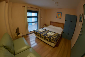 Boardrider Hostel/Backpacker & Budget Motel - Hervey Bay Accommodation 12