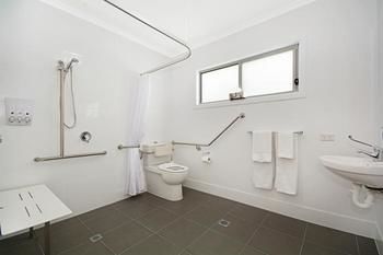 Cooroy Luxury Motel Apartments Noosa - Hervey Bay Accommodation 1