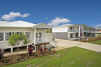 Cooroy Luxury Motel Apartments Noosa - Hervey Bay Accommodation 12