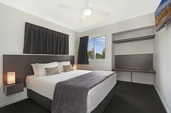 Cooroy Luxury Motel Apartments Noosa - Hervey Bay Accommodation 17