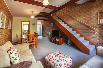 Mollymook Beach Units - Hervey Bay Accommodation 16
