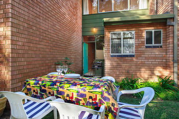 Mollymook Beach Units - Hervey Bay Accommodation 18
