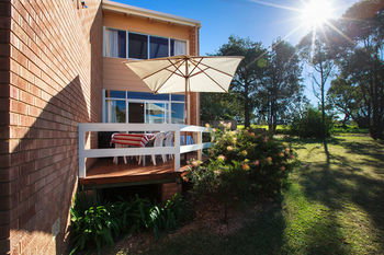 Mollymook Beach Units - Hervey Bay Accommodation 25