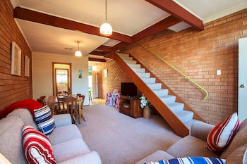 Mollymook Beach Units - Hervey Bay Accommodation 30