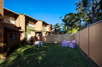 Mollymook Beach Units - Hervey Bay Accommodation 32