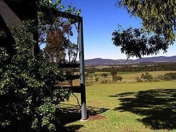Vineyard Hill - Hervey Bay Accommodation 1