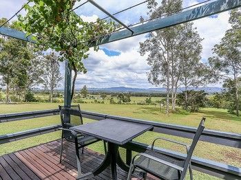 Vineyard Hill - Hervey Bay Accommodation 6