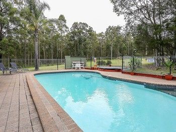 Vineyard Hill - Hervey Bay Accommodation 9