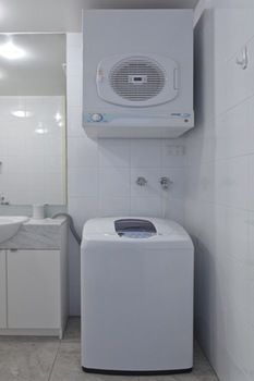Bayviews Apartment - Hervey Bay Accommodation 0