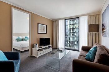 Bayviews Apartment - Hervey Bay Accommodation 3