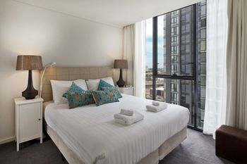 Bayviews Apartment - Hervey Bay Accommodation 10