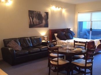 Melbourne Stays - Docklands - Hervey Bay Accommodation 17