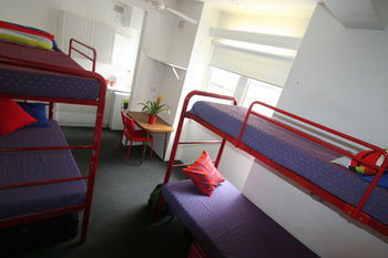 Zing Backpackers - Hervey Bay Accommodation 4